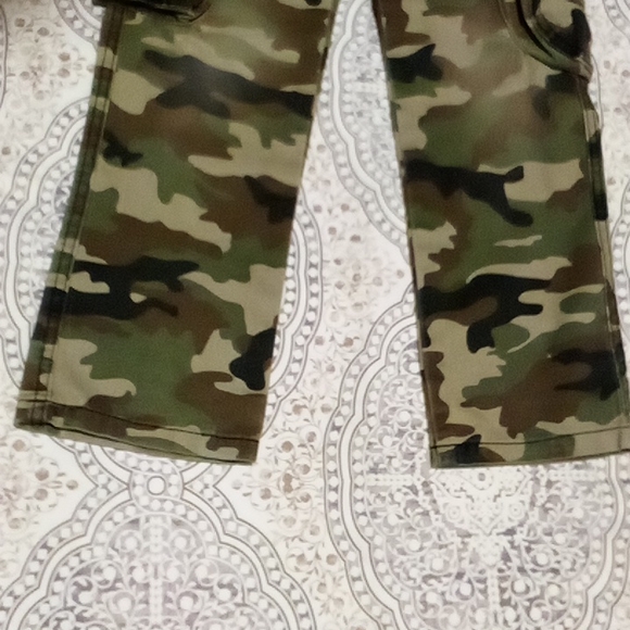 Boys cargo camo pants - Picture 9 of 9